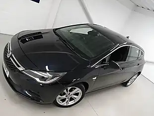 Used 2018 Vauxhall Astra Sri Nav Dark Moon Blue - Interior and Exterior details 4