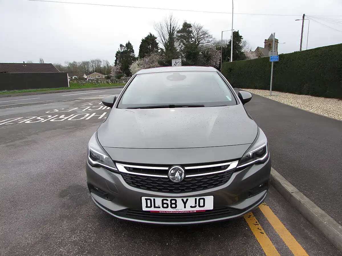 Used 2018 Vauxhall Astra Sri Nav Grey - Interior and Exterior details 2