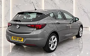 Used 2018 Vauxhall Astra Sri Nav Grey - Interior and Exterior details 7