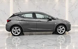 Used 2018 Vauxhall Astra Sri Nav Grey - Interior and Exterior details 8