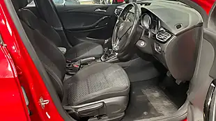 Used 2018 Vauxhall Astra Sri Nav Red - Interior and Exterior details 6
