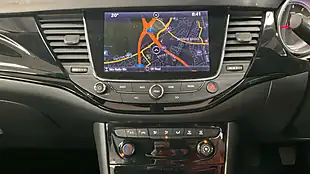Used 2018 Vauxhall Astra Sri Nav Red - Interior and Exterior details 7