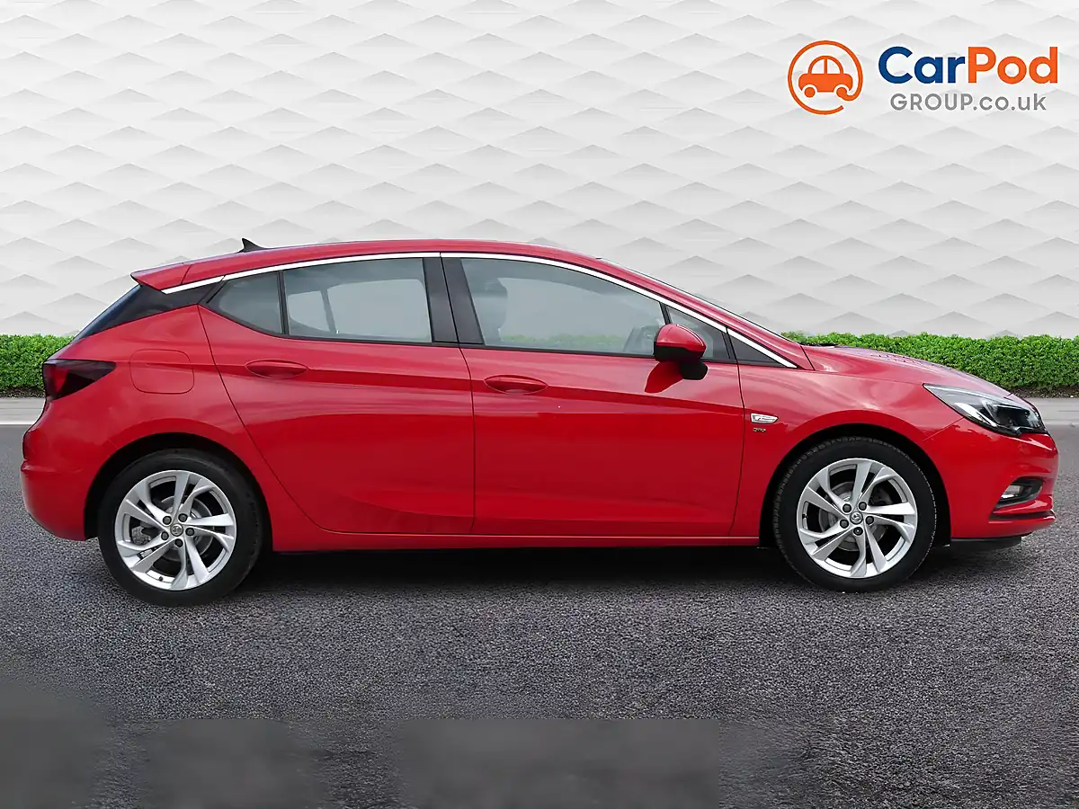 Used 2018 Vauxhall Astra Sri Nav Red - Interior and Exterior details 14
