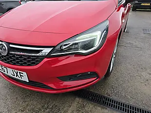 Used 2018 Vauxhall Astra Sri Red - Interior and Exterior details 17