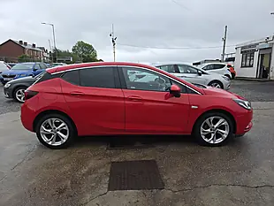 Used 2018 Vauxhall Astra Sri Red - Interior and Exterior details 5