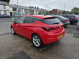 Used 2018 Vauxhall Astra Sri Red - Interior and Exterior details 8