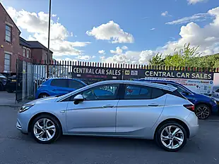 Used 2018 Vauxhall Astra Sri Silver - Interior and Exterior details 11