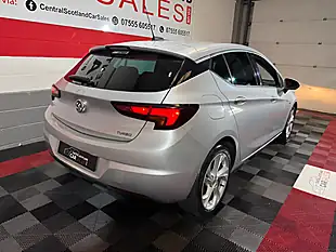 Used 2018 Vauxhall Astra Sri Silver - Interior and Exterior details 10