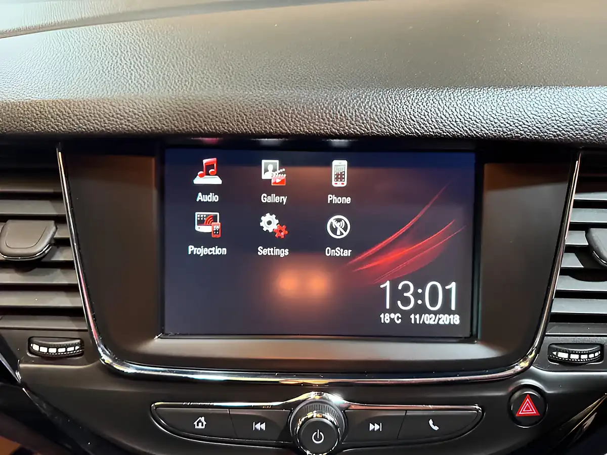 Used 2018 Vauxhall Astra Sri Silver - Interior and Exterior details 16