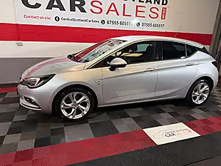 Used 2018 Vauxhall Astra Sri Silver - Interior and Exterior details 19
