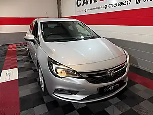 Used 2018 Vauxhall Astra Sri Silver - Interior and Exterior details 5