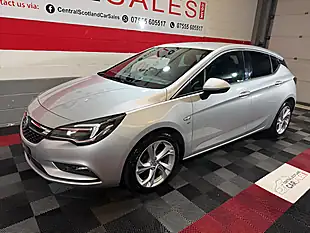 Used 2018 Vauxhall Astra Sri Silver - Interior and Exterior details 6