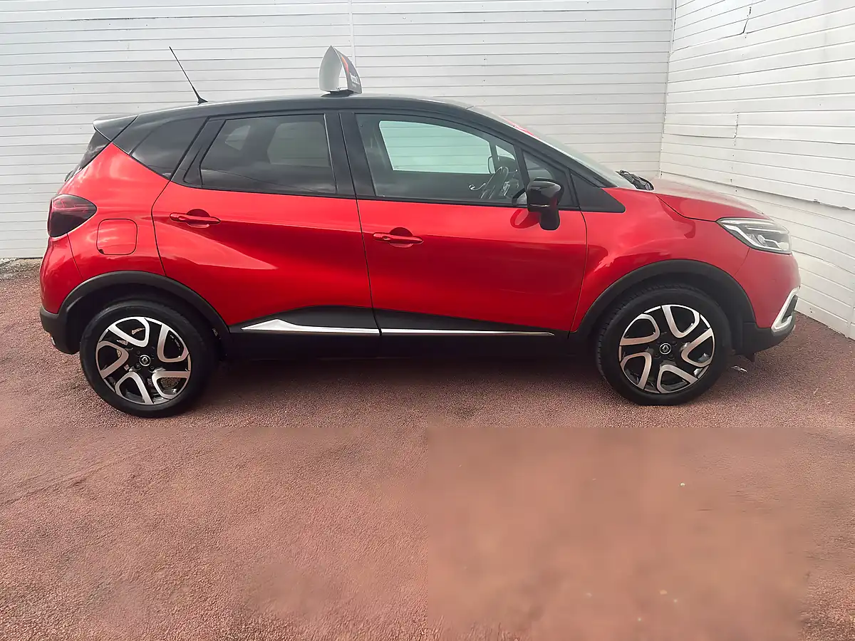 Used 2018 Vauxhall Astra Sri Sports Tourer Blue - Interior and Exterior details 5