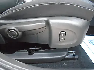 Used 2018 Vauxhall Astra Sri Sports Tourer Red - Interior and Exterior details 12