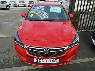 Used 2018 Vauxhall Astra Sri Sports Tourer Red - Interior and Exterior details 3