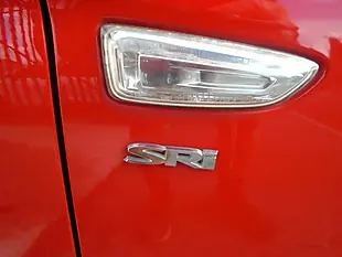 Used 2018 Vauxhall Astra Sri Sports Tourer Red - Interior and Exterior details 7