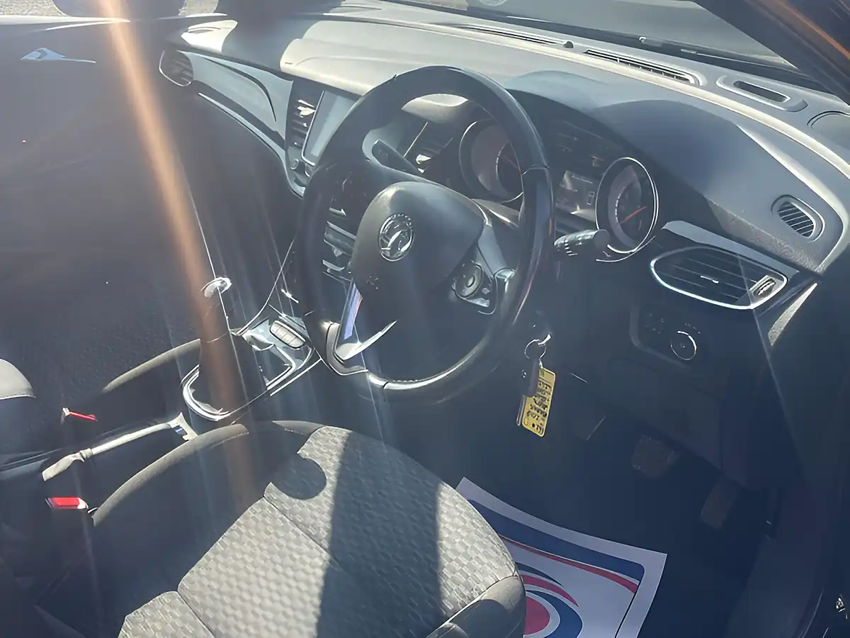Used 2018 Vauxhall Astra Sri Vx Line Blue - Interior and Exterior details 12