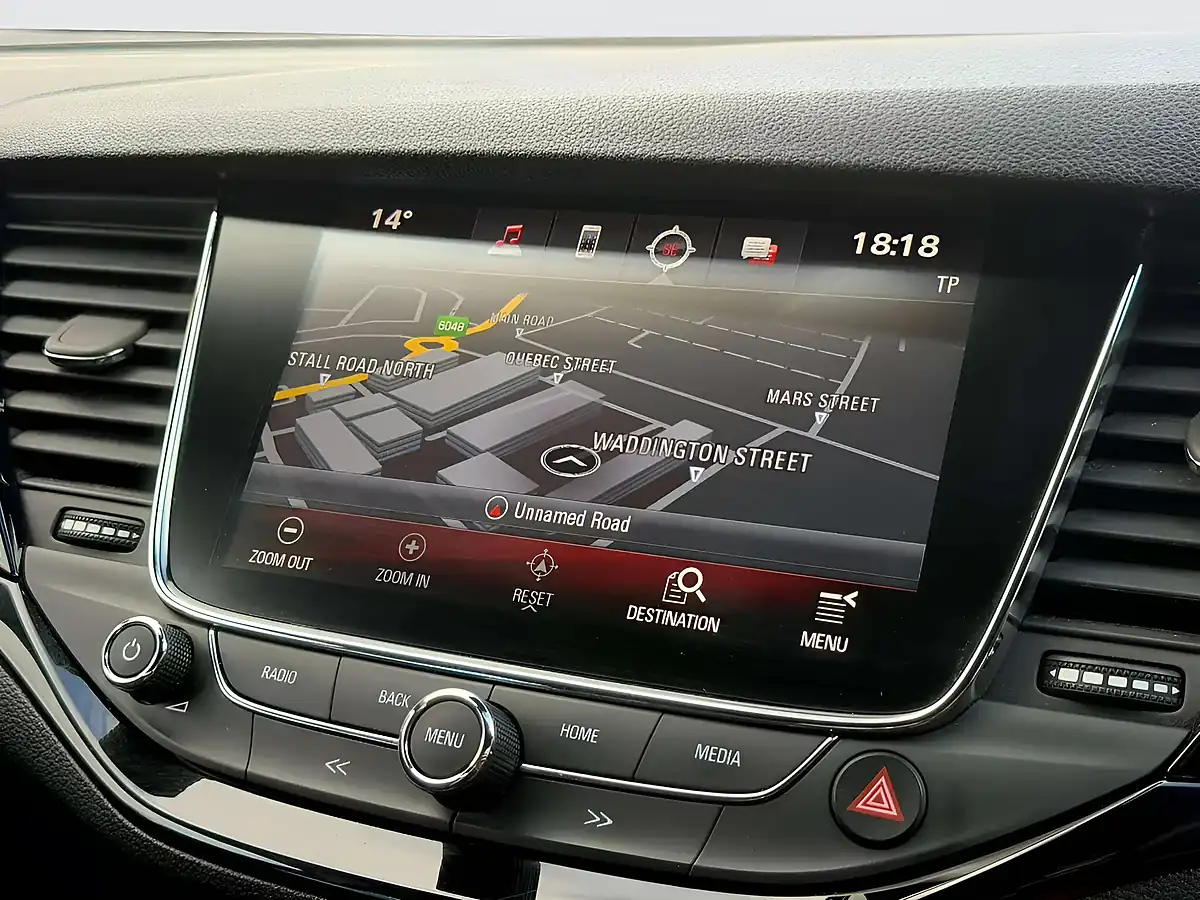 Used 2018 Vauxhall Astra Sri Vx Line Nav Black - Interior and Exterior details 14