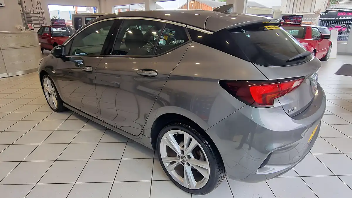 Used 2018 Vauxhall Astra Sri Vx Line Nav Grey - Interior and Exterior details 4