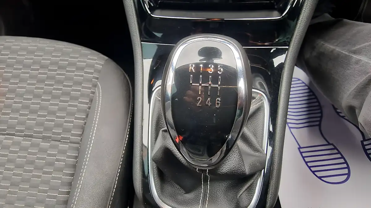 Used 2018 Vauxhall Astra Sri Vx Line Nav Grey - Interior and Exterior details 7
