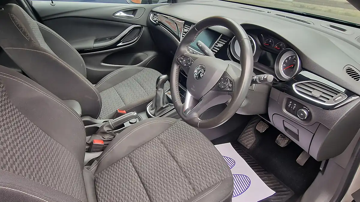 Used 2018 Vauxhall Astra Sri Vx Line Nav Grey - Interior and Exterior details 9