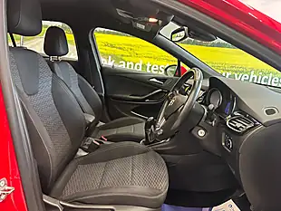 Used 2018 Vauxhall Astra Sri Vx Line Nav Red - Interior and Exterior details 11