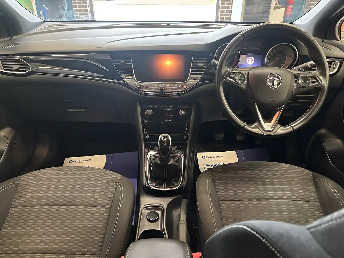 Used 2018 Vauxhall Astra Sri Vx Line Nav Red - Interior and Exterior details 15