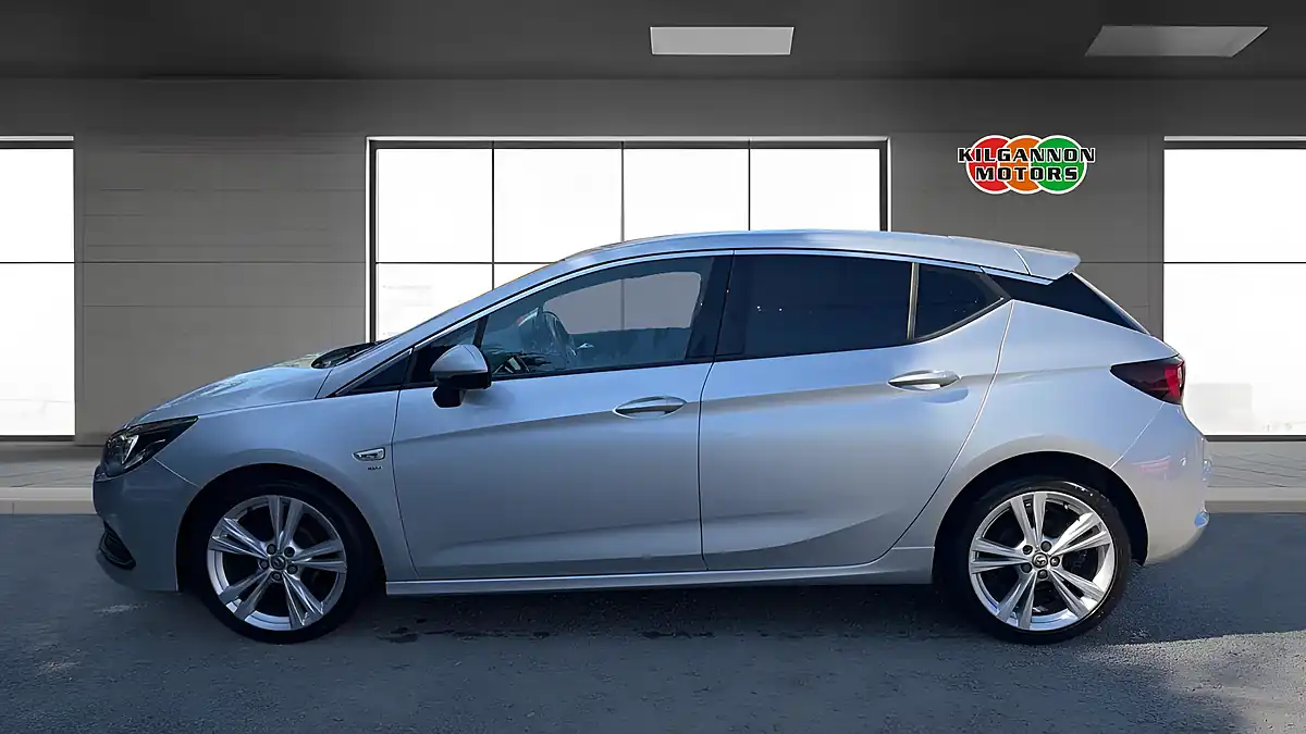 Used 2018 Vauxhall Astra Sri Vx Line Silver - Interior and Exterior details 3