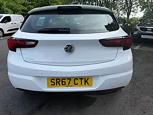 Used 2018 Vauxhall Astra Sri White - Interior and Exterior details 5