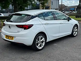Used 2018 Vauxhall Astra Sri White - Interior and Exterior details 15