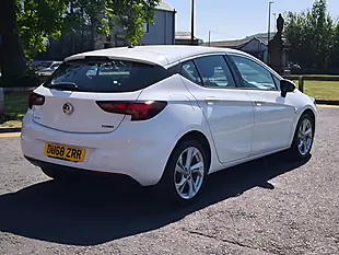 Used 2018 Vauxhall Astra Sri White - Interior and Exterior details 13