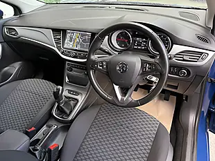 Used 2018 Vauxhall Astra Tech Line Nav Blue - Interior and Exterior details 12