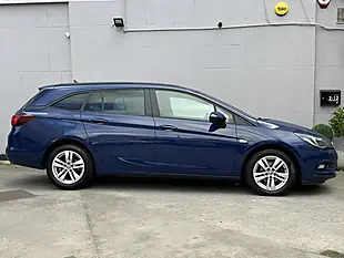 Used 2018 Vauxhall Astra Tech Line Nav Blue - Interior and Exterior details 5