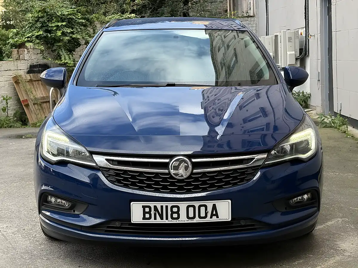 Used 2018 Vauxhall Astra Tech Line Nav Blue - Interior and Exterior details 7