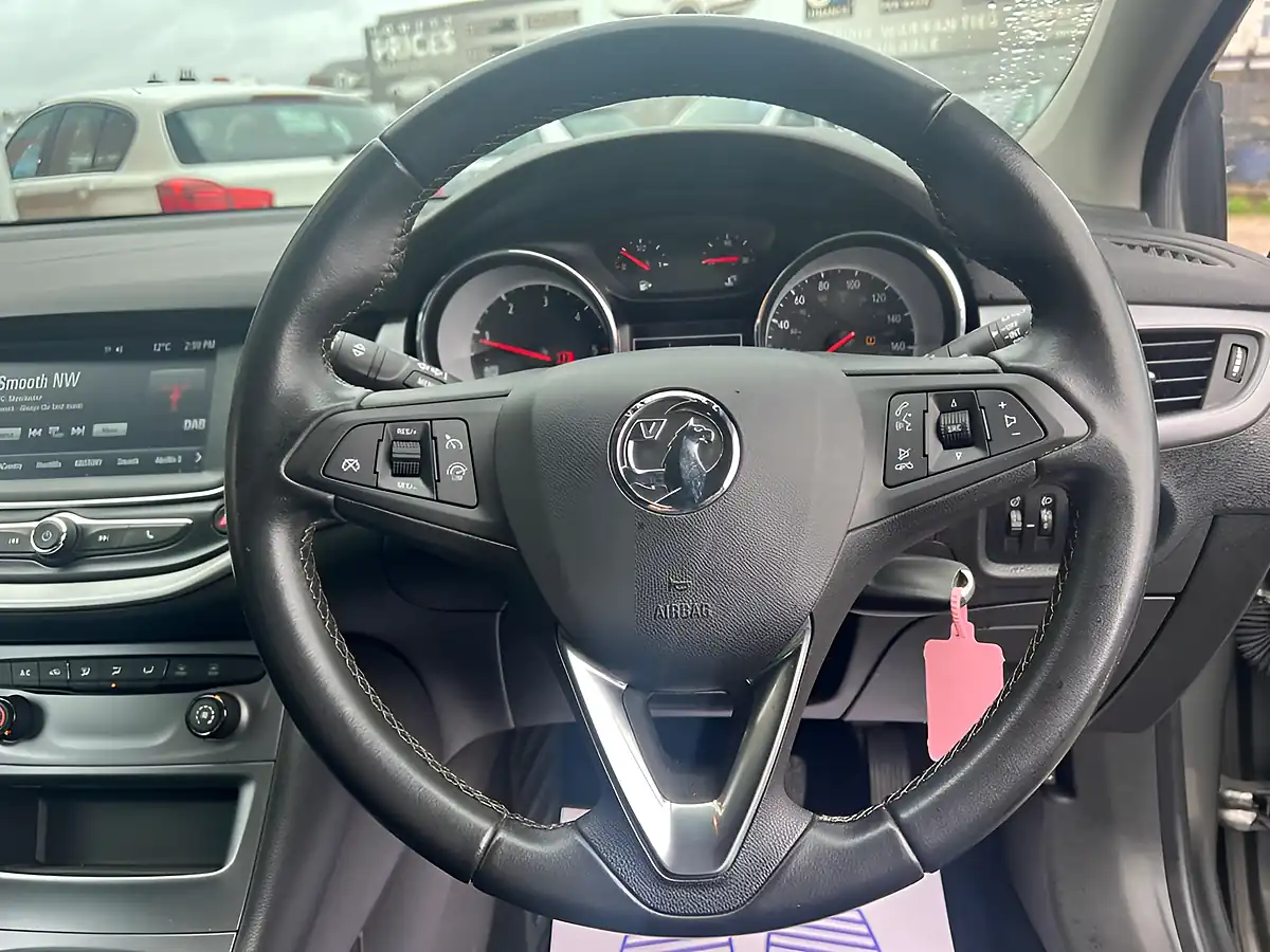 Used 2018 Vauxhall Astra Tech Line Nav Grey - Interior and Exterior details 10