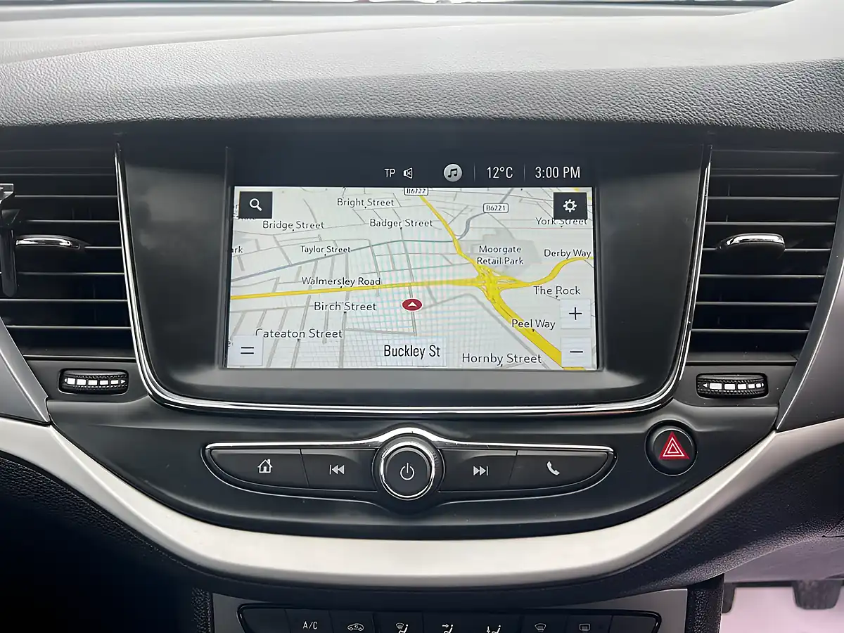 Used 2018 Vauxhall Astra Tech Line Nav Grey - Interior and Exterior details 15