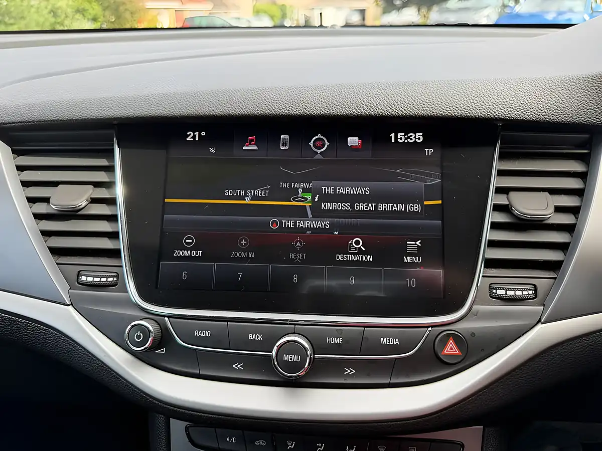 Used 2018 Vauxhall Astra Tech Line Nav Red - Interior and Exterior details 10