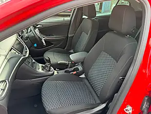 Used 2018 Vauxhall Astra Tech Line Nav Red - Interior and Exterior details 11