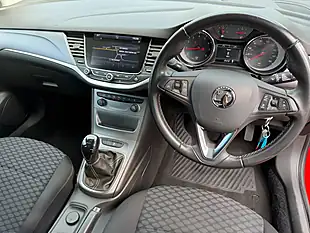 Used 2018 Vauxhall Astra Tech Line Nav Red - Interior and Exterior details 9