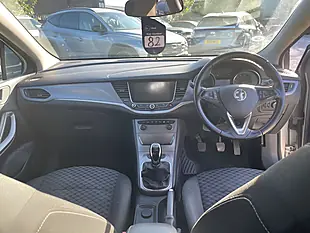 Used 2018 Vauxhall Astra Tech Line Nav Silver - Interior and Exterior details 2