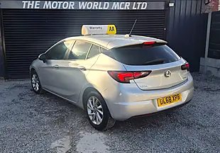 Used 2018 Vauxhall Astra Tech Line Nav Silver - Interior and Exterior details 7