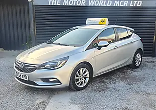 Used 2018 Vauxhall Astra Tech Line Nav Silver - Interior and Exterior details 9
