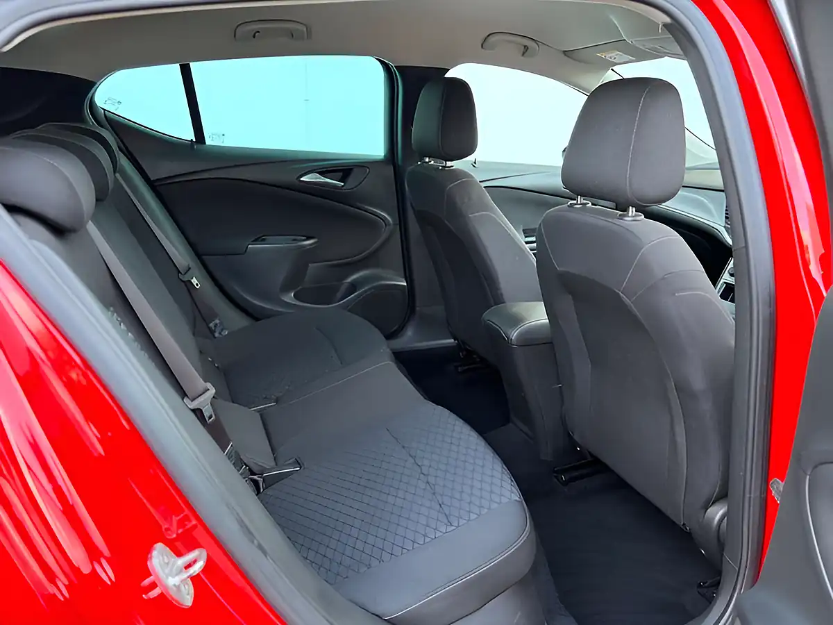 Used 2018 Vauxhall Astra Tech Line Nav T Lava Red - Interior and Exterior details 11