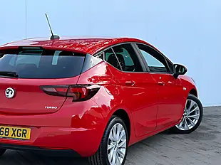 Used 2018 Vauxhall Astra Tech Line Nav T Lava Red - Interior and Exterior details 13
