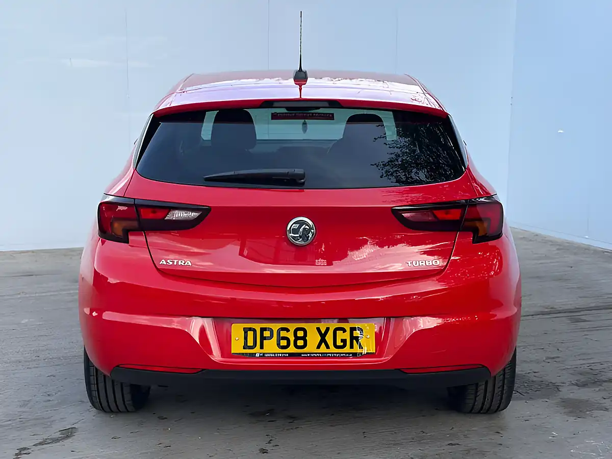 Used 2018 Vauxhall Astra Tech Line Nav T Lava Red - Interior and Exterior details 14