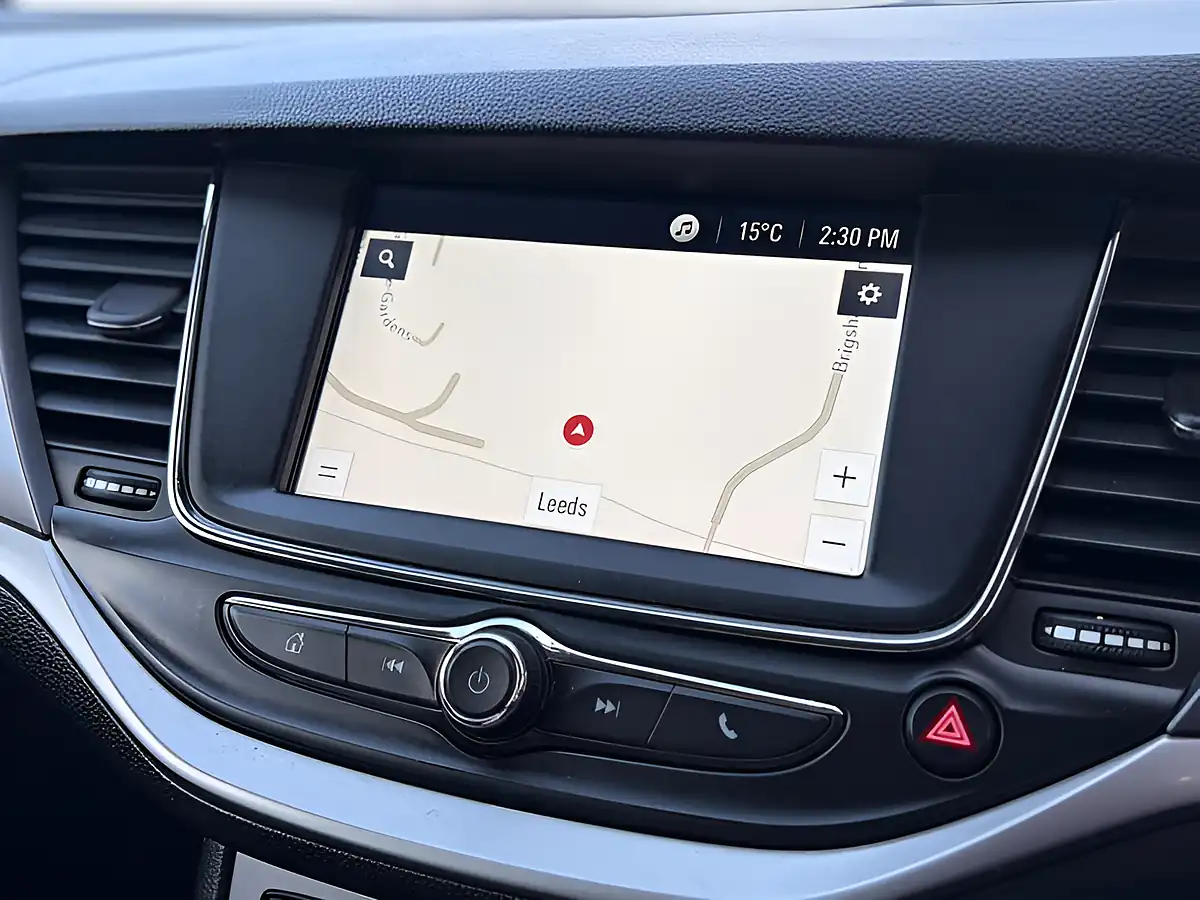 Used 2018 Vauxhall Astra Tech Line Nav T Lava Red - Interior and Exterior details 16