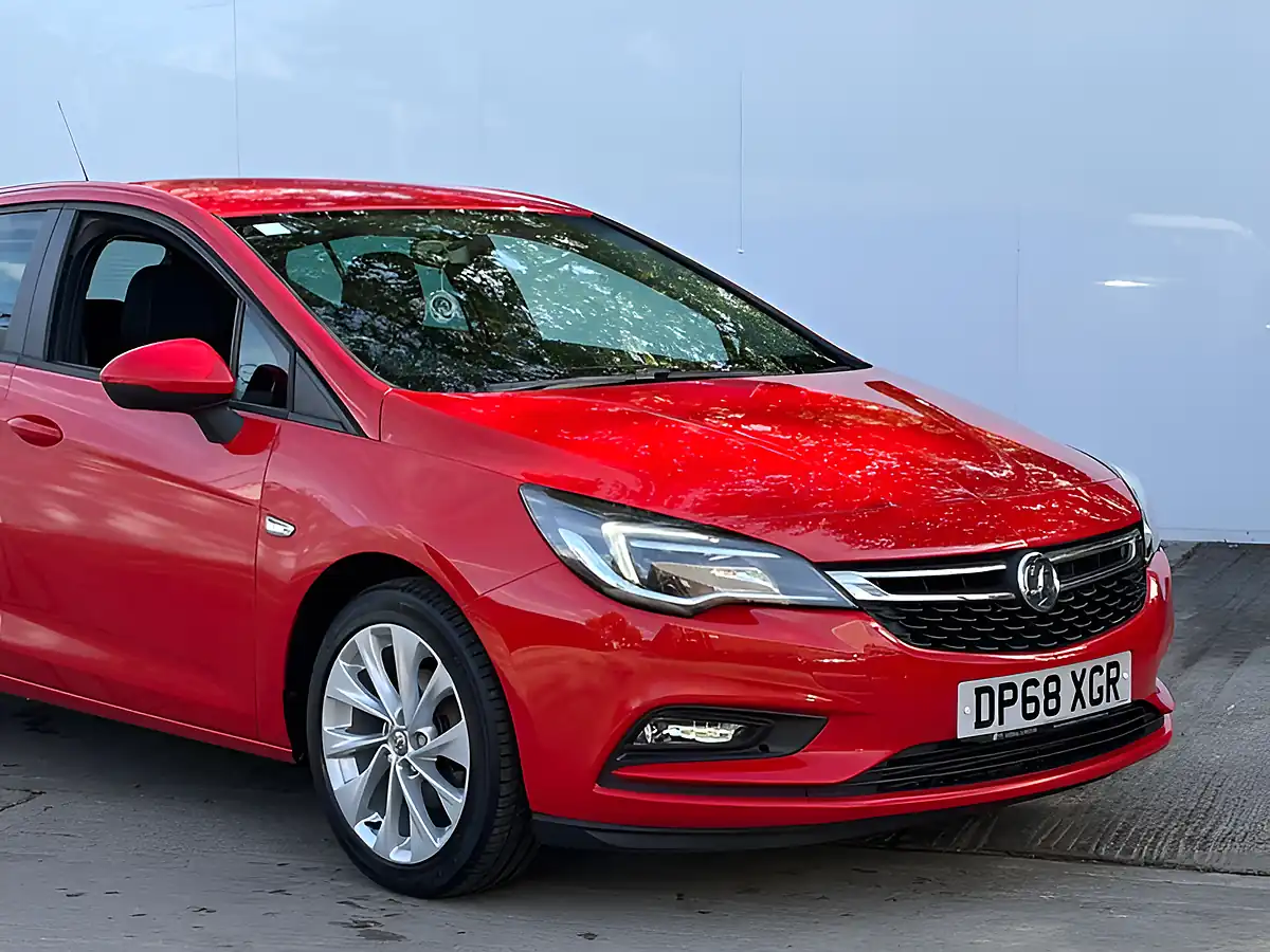 Used 2018 Vauxhall Astra Tech Line Nav T Lava Red - Interior and Exterior details 2