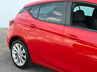 Used 2018 Vauxhall Astra Tech Line Nav T Lava Red - Interior and Exterior details 9