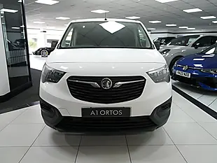 Used 2018 Vauxhall Combo 2000 Edition White - Interior and Exterior details 2