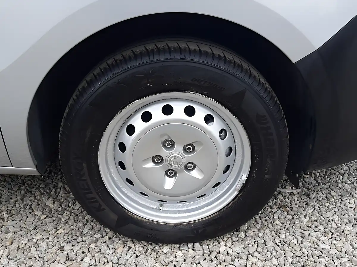 Used 2018 Vauxhall Combo L1 Silver - Interior and Exterior details 12